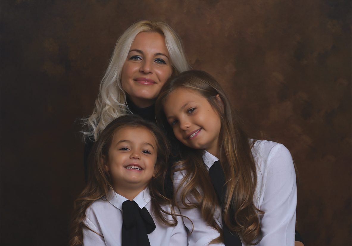 Fotografia artistica di famiglia, catturare l'essenza e l'emozione dei legami familiari