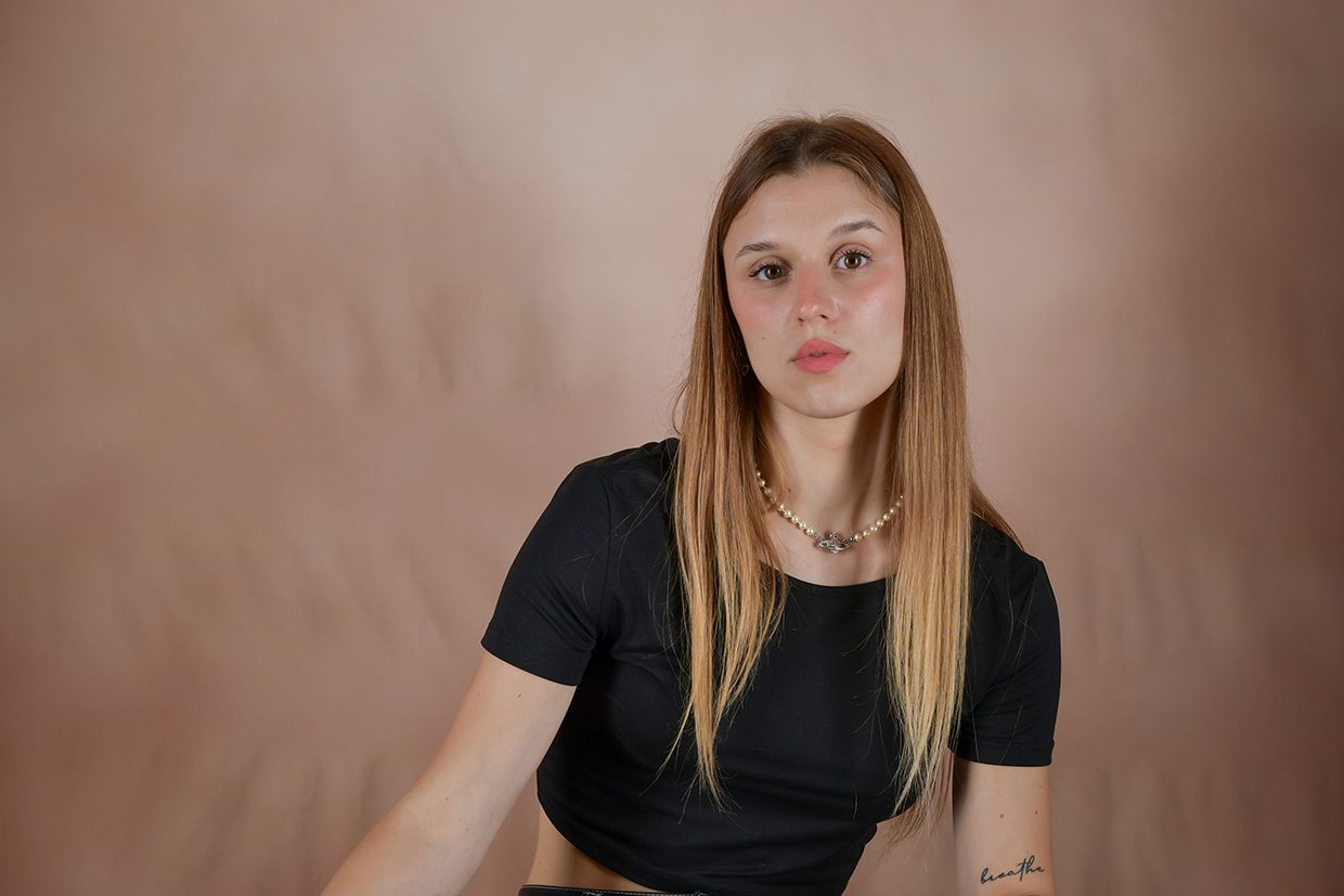 Ritratto femminile d'autore a Treviso, uno sguardo sull'essenza e la personalità – Ferruccio Munzittu